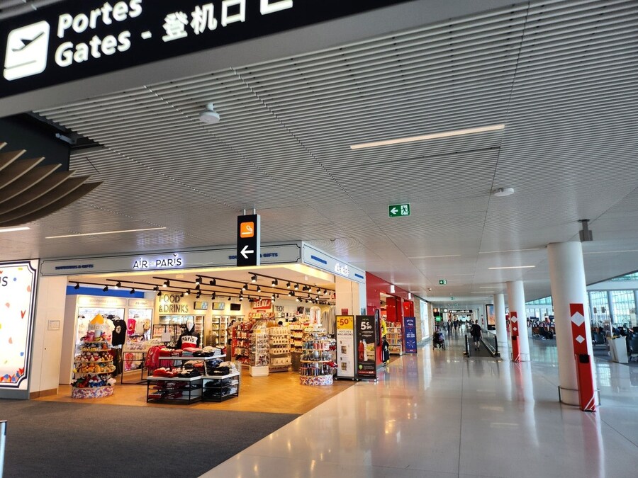 아프리카에서 먹는 신라면 12000원_8.jpg