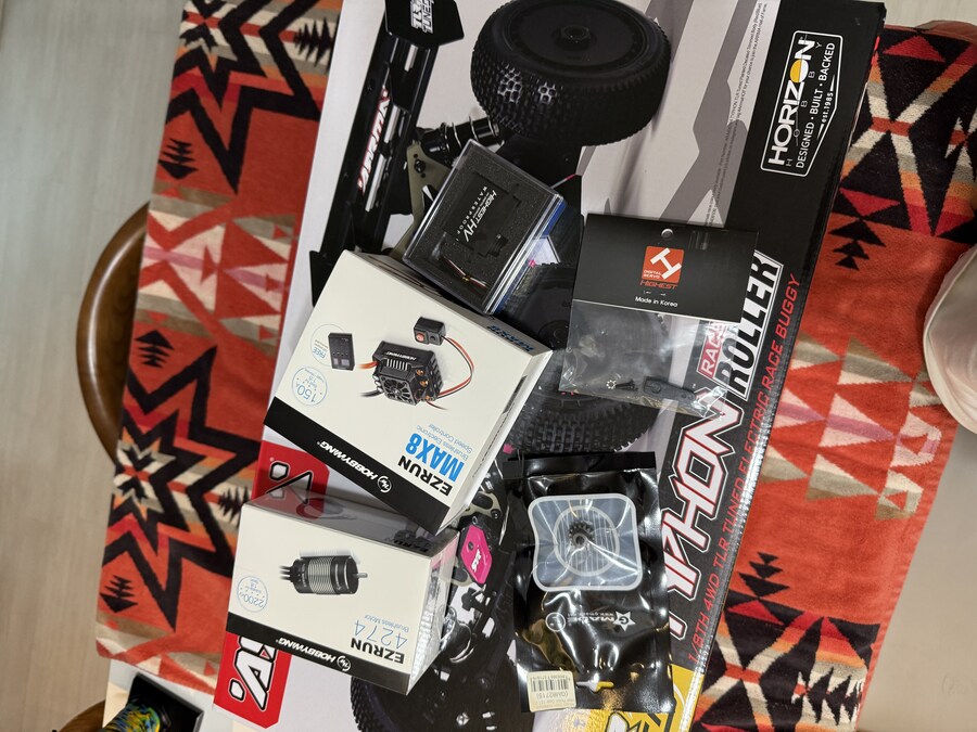 안녕하세요 장아무개입니다, 유튜브로 돈벌어서 차샀습니다._1.jpg