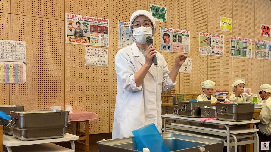 일본 초교의 급식 환경_66.jpg