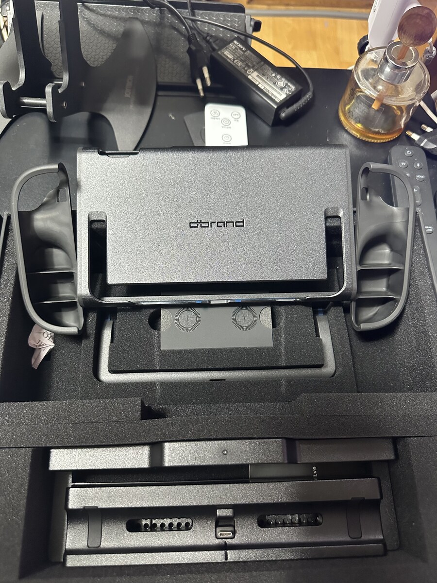 문제의 dbrand 킬스위치 받았습이다~_3.jpg