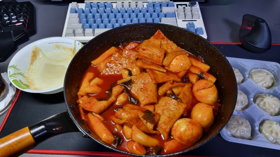 떡볶이를 만들다_1.jpg