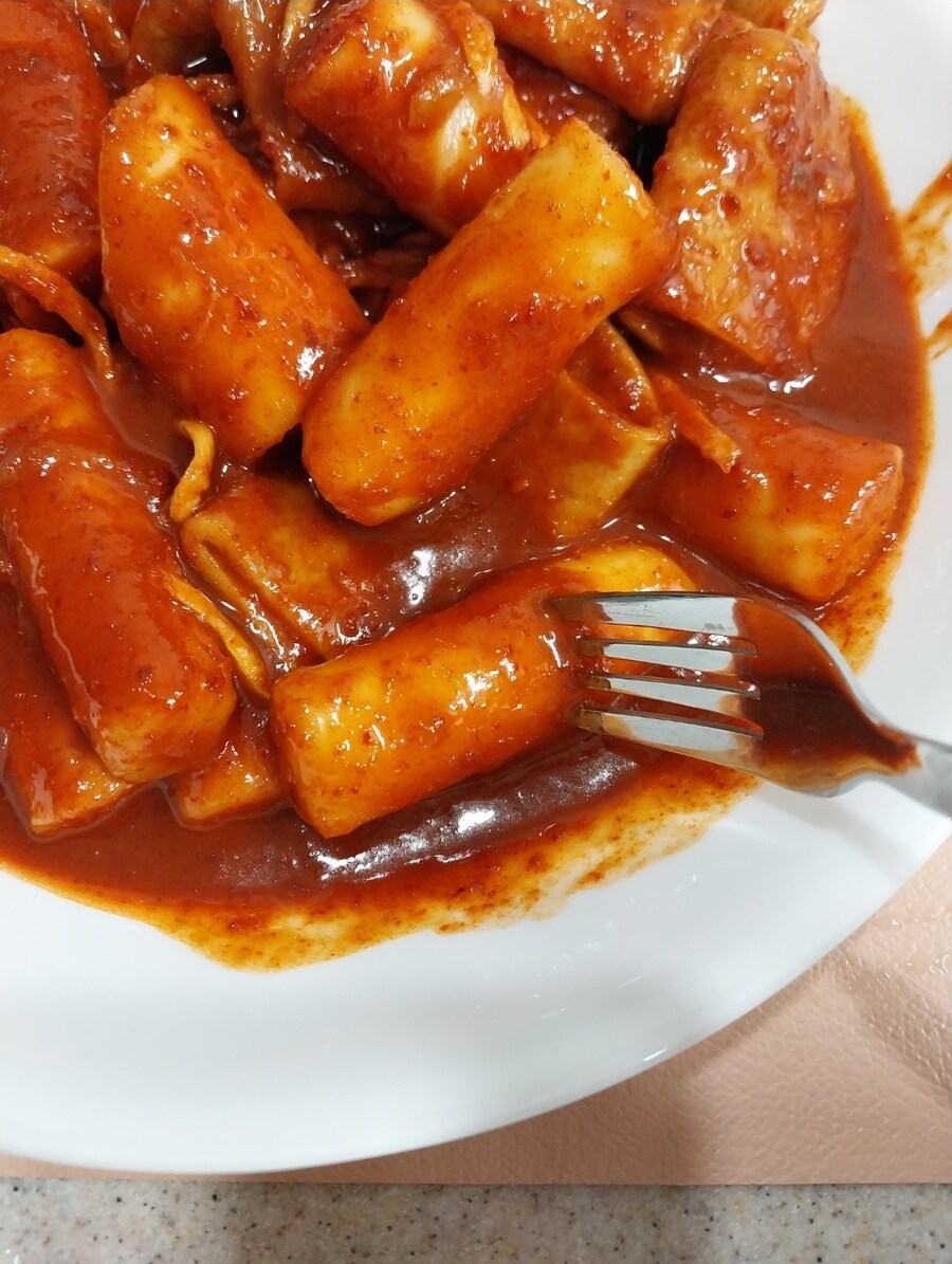 비오는날 시장매운떡볶이_6.jpg