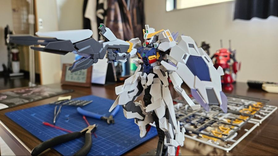 HG 1/144 건담 지리우스 가조립 사진 2_8.jpg