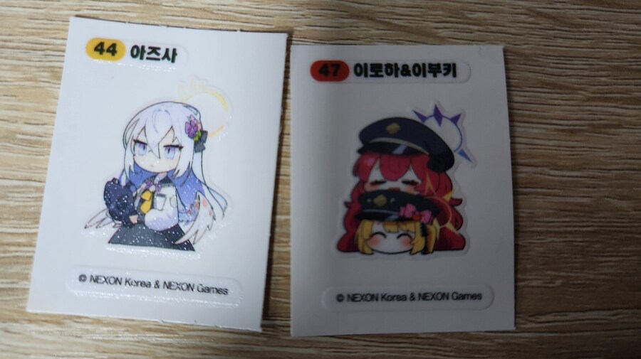 블루아카)빵 사먹음_6.jpg
