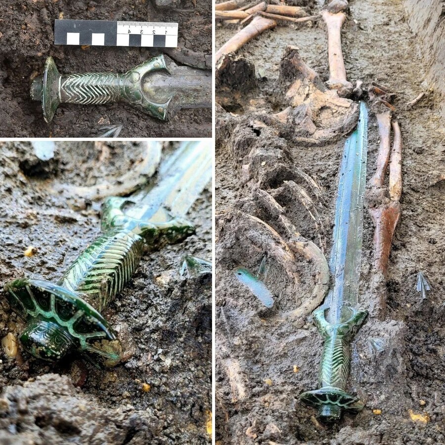 3000년 전 청동검 유물.JPG_1.jpg