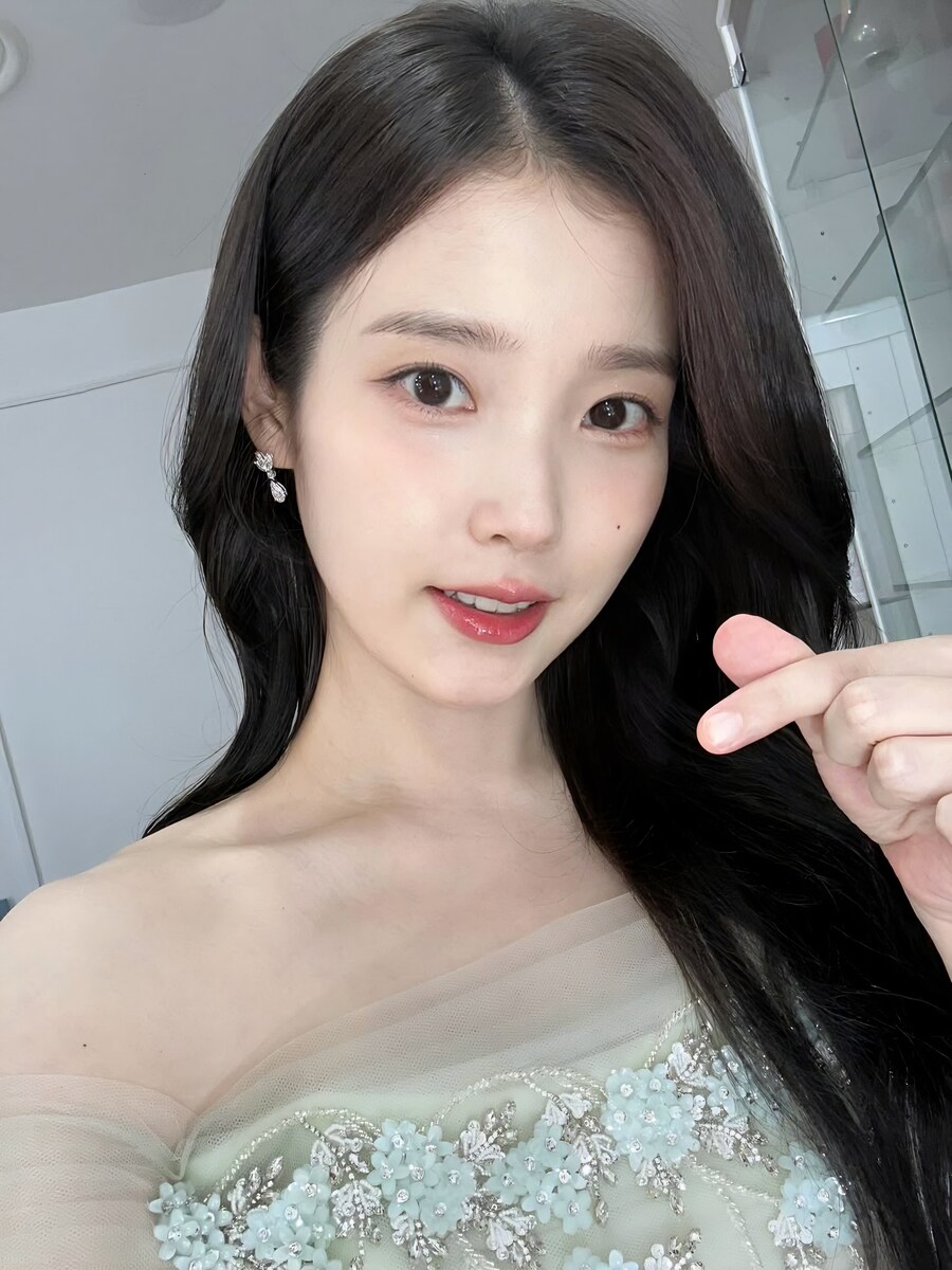 2025.07.19 아이유 인스타그램_9.jpg