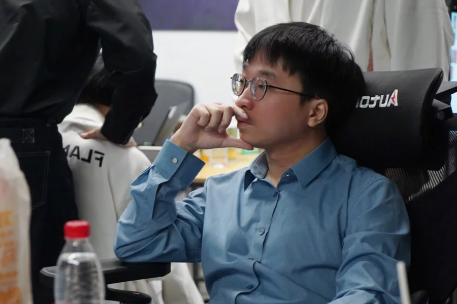 롤) "넌 이미 네 손으로 친우 바이퍼를 탈락시켰다."_1.webp