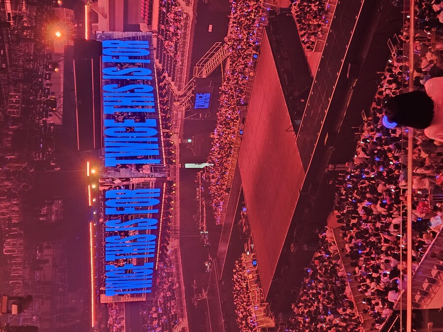 트와이스 콘서트 인스파이어 아레나 갔다왔다_1.jpg