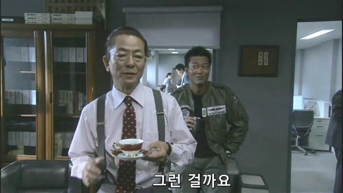 시즌24의 475부작짜리 일본드라마 주인공이 받는 취급_28.jpg