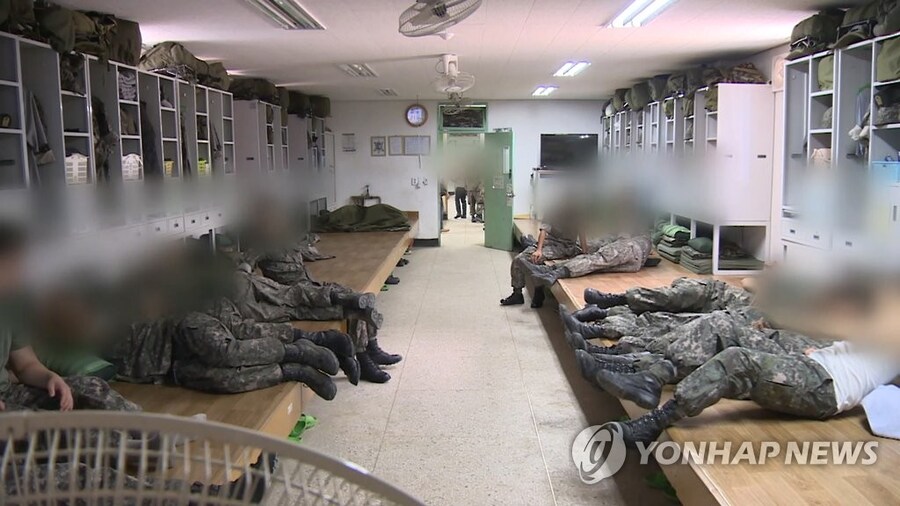 아재판독 가능한 군대모습 전 후_16.jpg