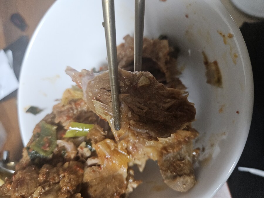 니들 방금 내가 만든거 먹으라면 먹어?_8.jpg