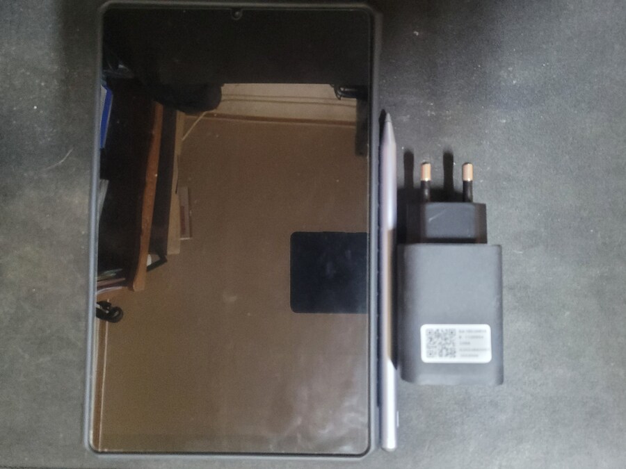 (보증남음) 레노버 Y700 2세대 정발 256GB 태블릿 케이스+펜 !_1.jpg