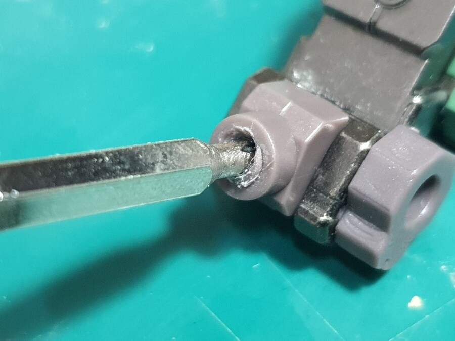 수리도 사람 봐 가면서_9.png