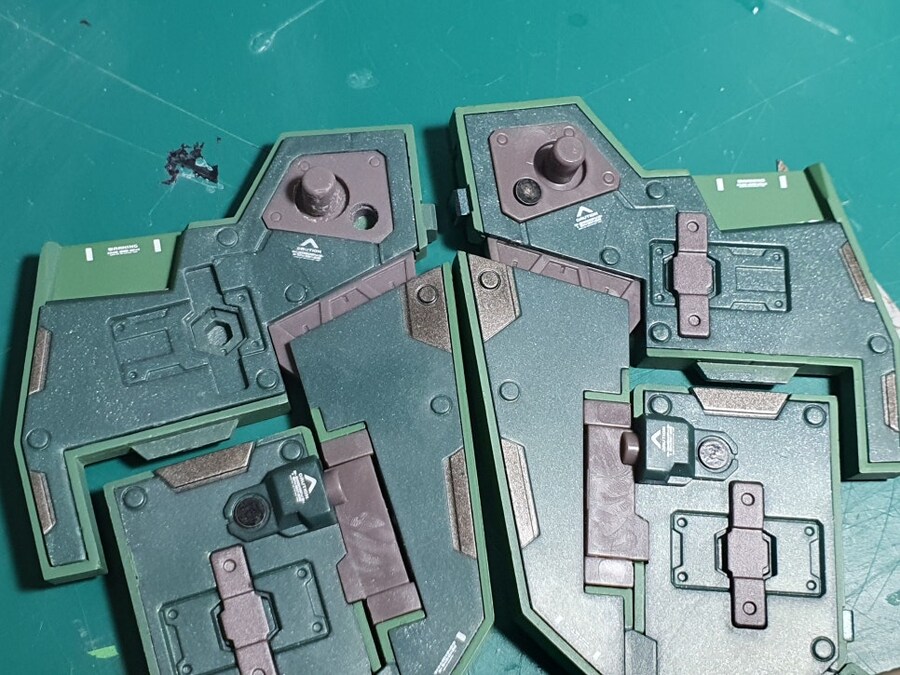 수리도 사람 봐 가면서_28.png