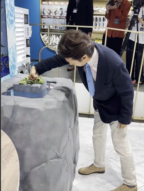죠죠 작가 아라키 히로히코,'메메타아'에 도전하다_2.png