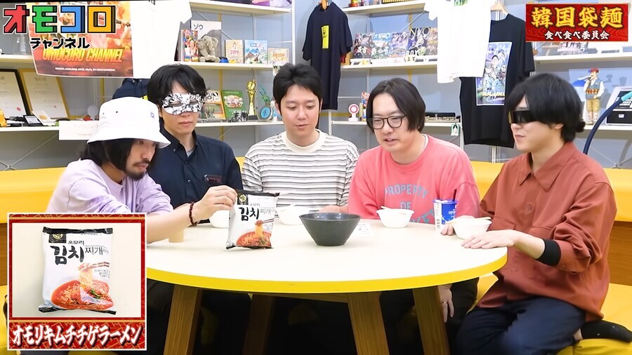 한국라면 20종을 먹어본 일본 유튜버의 평가_78.jpg