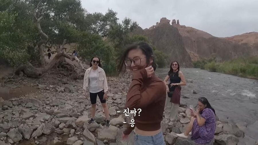 띠동갑 유튜버한테 결혼하자는 카자흐스탄 여자.JPG_11.jpg