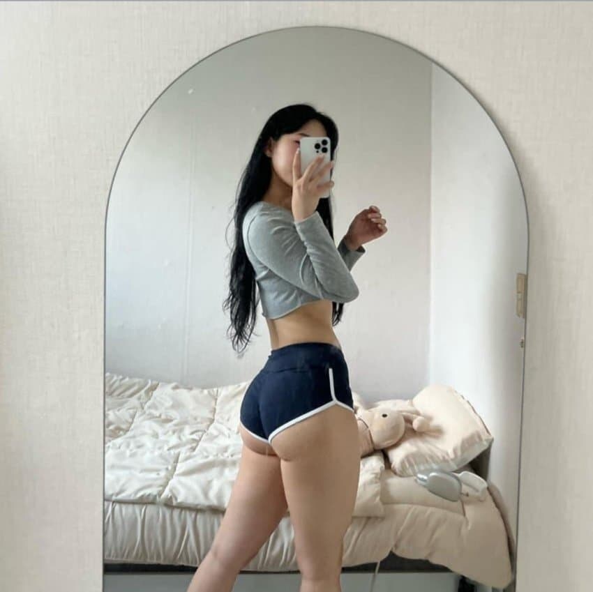 ㅇㅇㄱ)99퍼센트 확률로 동탁 돌핀팬츠_2.jpg