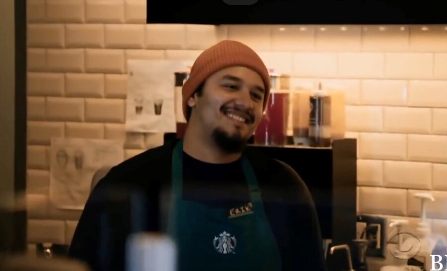 연예인병이 심해서 절대 걷지 않는다는 팝스타_14.jpg