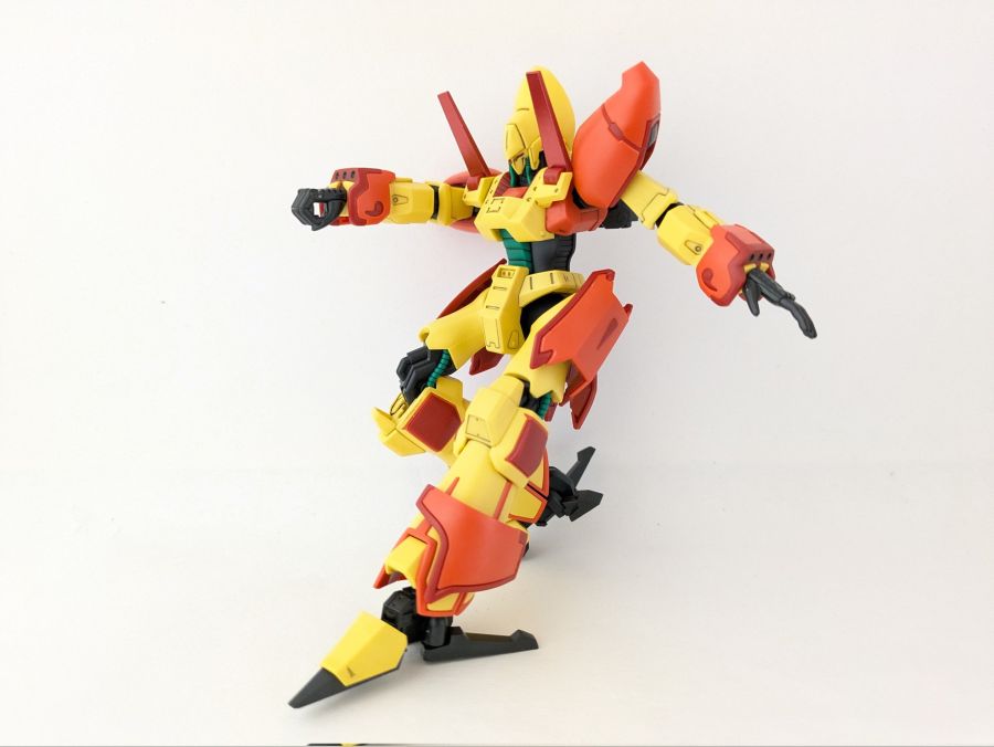 HG 1/144 칼바리 템플 헬미네 가조립 + 비교 사진_8.jpg