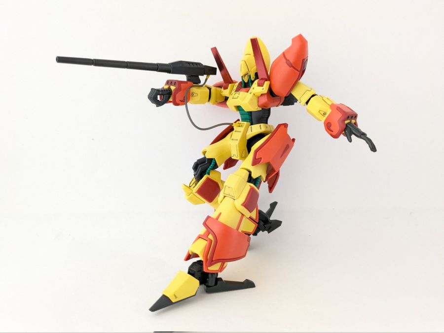 HG 1/144 칼바리 템플 헬미네 가조립 + 비교 사진_9.jpg