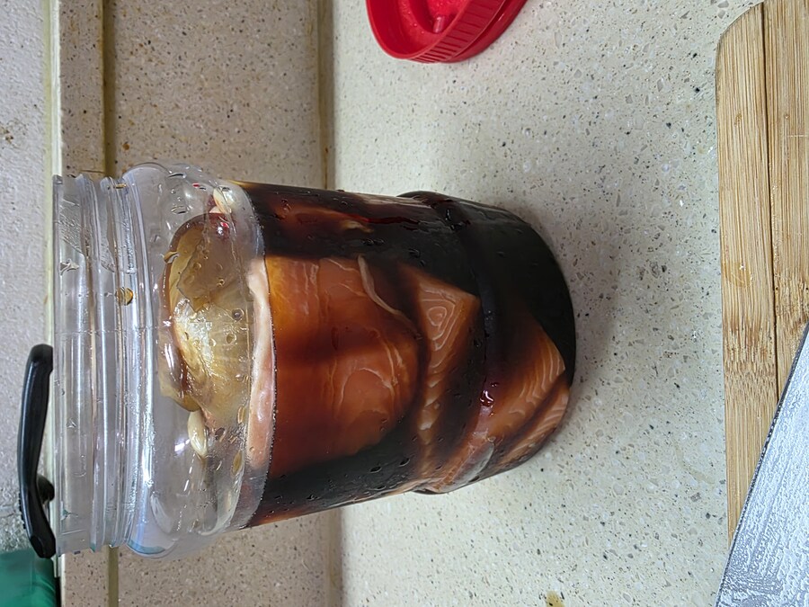 직장에서 3천원씩 걷어서 해먹는 점심 연어장 감자볶음_4.jpg