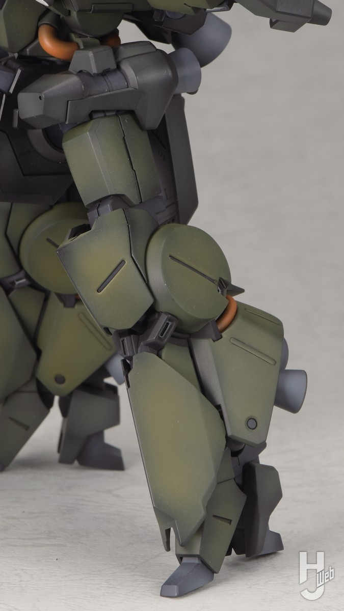 HGUC 1/144 리벤 볼프 A.O.Z 리부트판 HJ 게재 작례_15.jpg