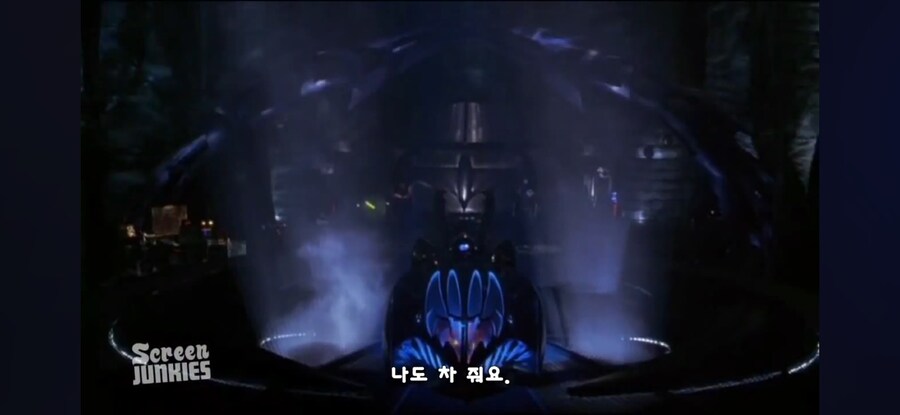 DC) 개인적으로 DCU 배트맨은 밝은 분위기 였으면 좋겠음_1.jpg
