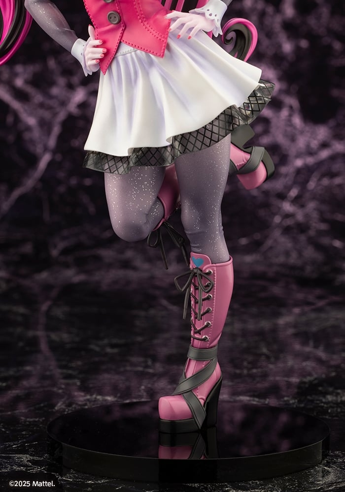 [코토부키야] 1/7 MONSTER HIGH 미소녀 드라큘라_10.jpg