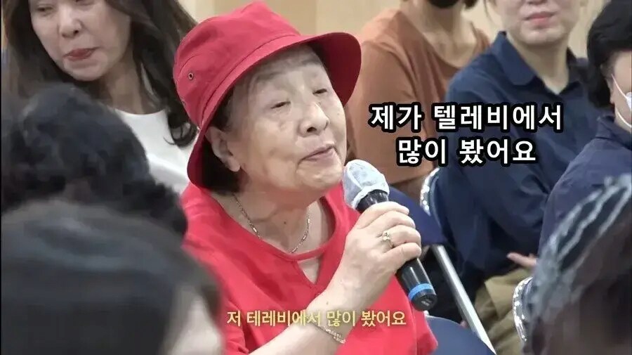답변을 회피하는 강형욱.jpg_1.png
