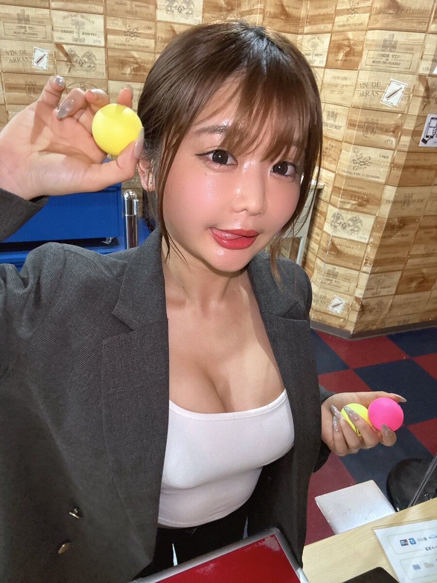 FALENO 홍보팀 여직원💖💖_4.jpg