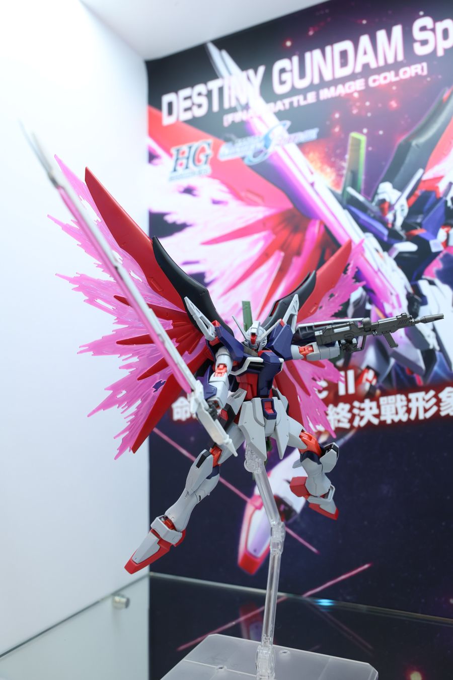 RG 퍼스트 건담 2.0 G-3 외 신제품 전시 사진_2.jpg
