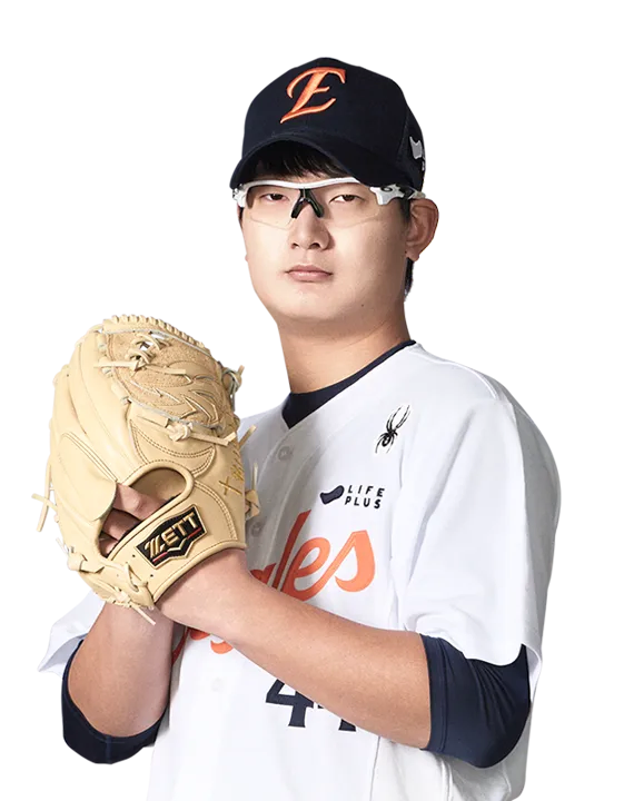 야구) ???: 역시 재작년 우승팀 마무리답군_1.webp