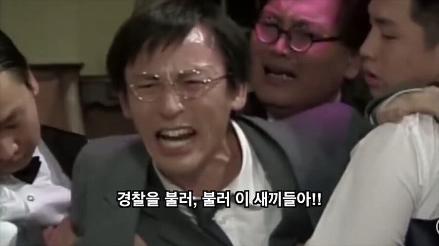 워해머 40K) 상황 때문에 뭔가 다르게 들리는 대사_4.jpg