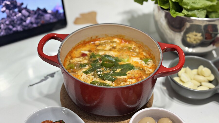 집에서 밥 먹습니다 - 자작, 순두부찌개_2.jpg
