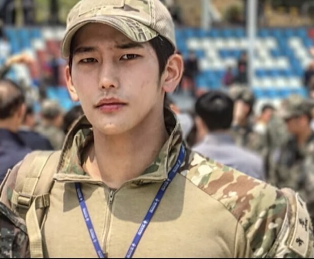 특수부대 출신이 잘생긴 미남이 많은 이유가 뭐임??_4.jpg