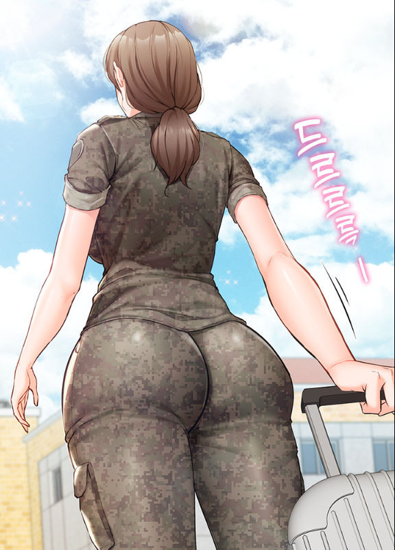 웹툰속 여군의 모습_1.png
