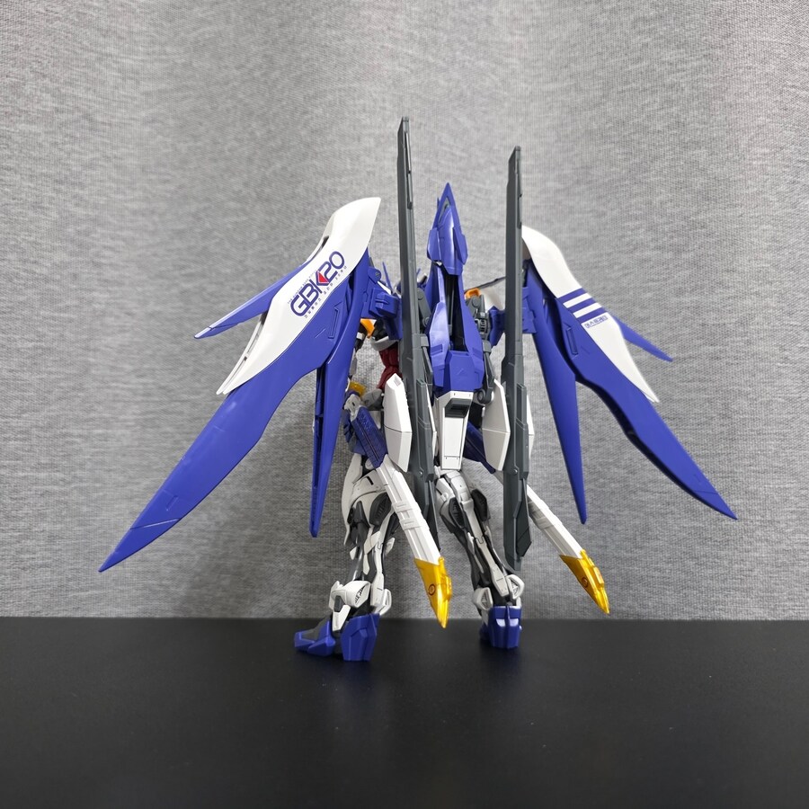 MG GBK-20 건담 어스트레이_11.jpg