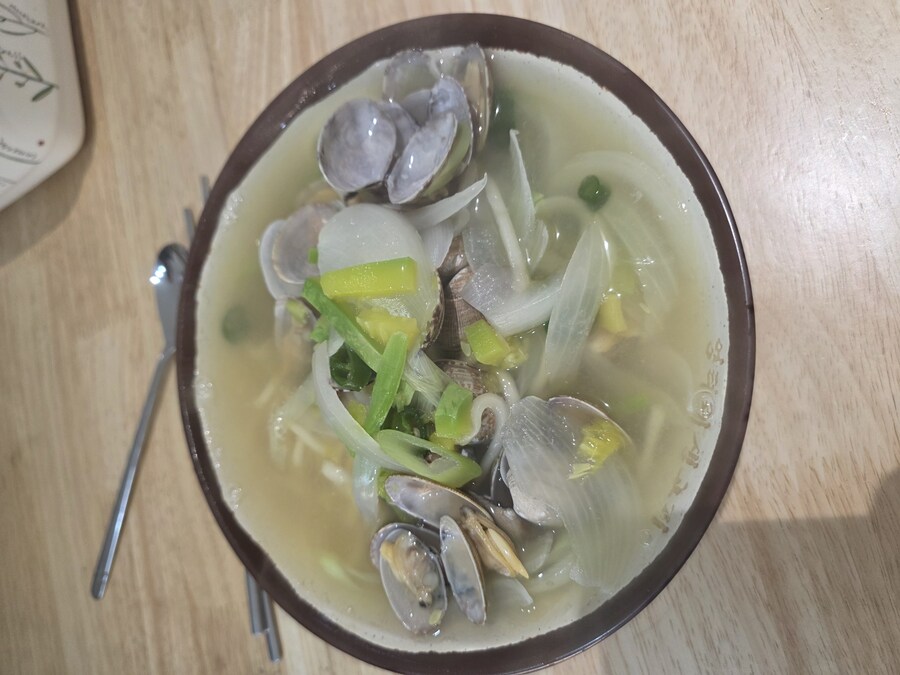 맛있어서 난리난 칼국수집_1.jpg