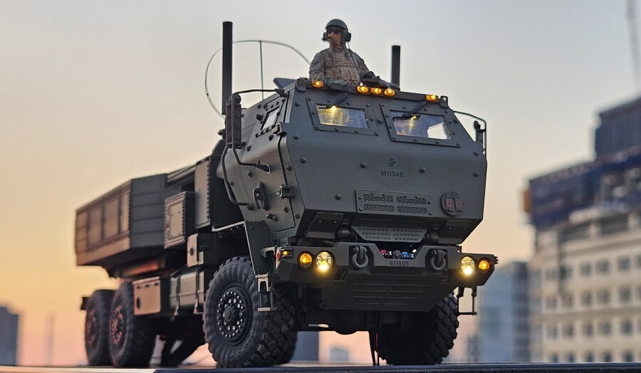 1/35 Foreart USMC M142 HIMARS 발사 (w. LED)_2.jpg