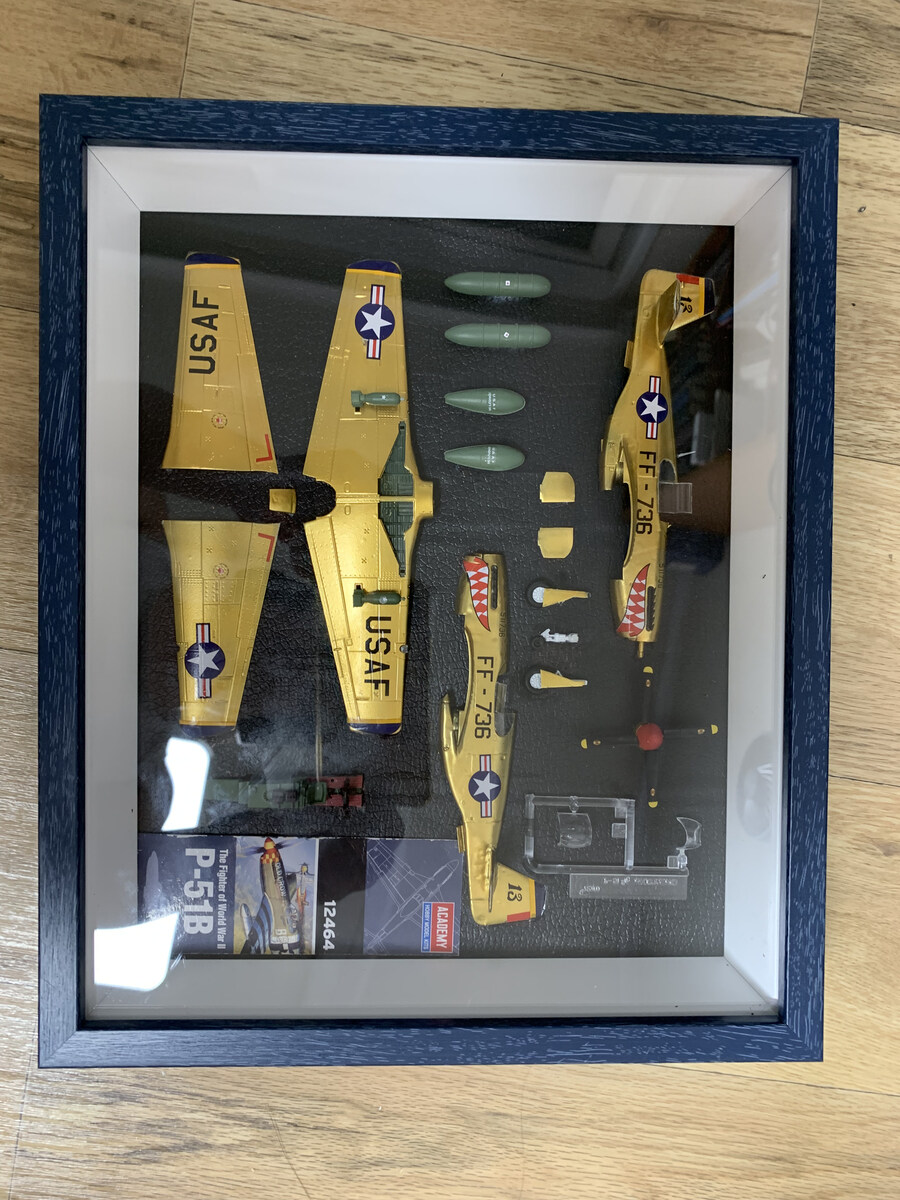 아카데미 1/72 P-51B 무스탕 액자 입니다._15.jpg