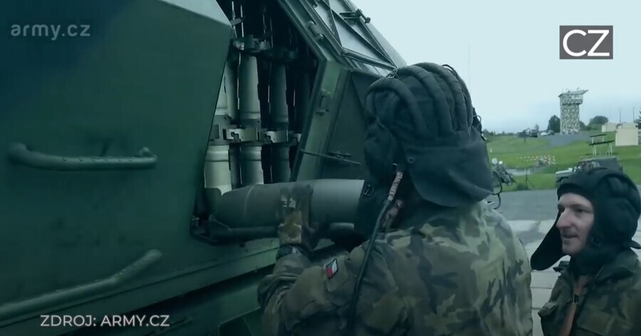 체코군이 K-9 자주포 대신에 선택한 세자르 자주포 근황._10.png