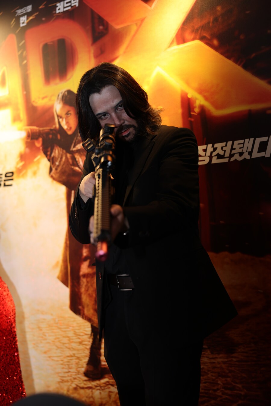 ㅂㄹㄹㄴ 시사회에서 존윅 코스프레_4.jpg