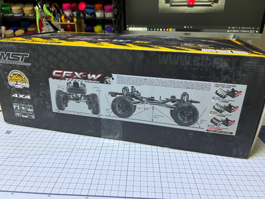 1/8 MST CFX-W J45C 완성_3.jpg