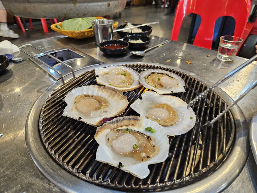 회 포함 수산물을 저렴한 가격에 먹을수 있는 경남 진해 동부회센타_23.jpg