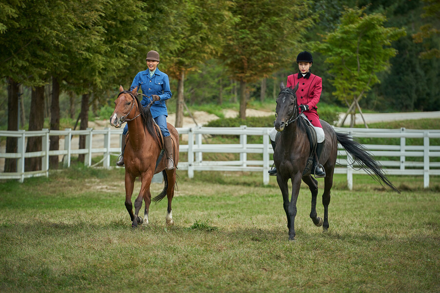[넷플릭스] '애마' 신규 스틸 공개_5.jpg