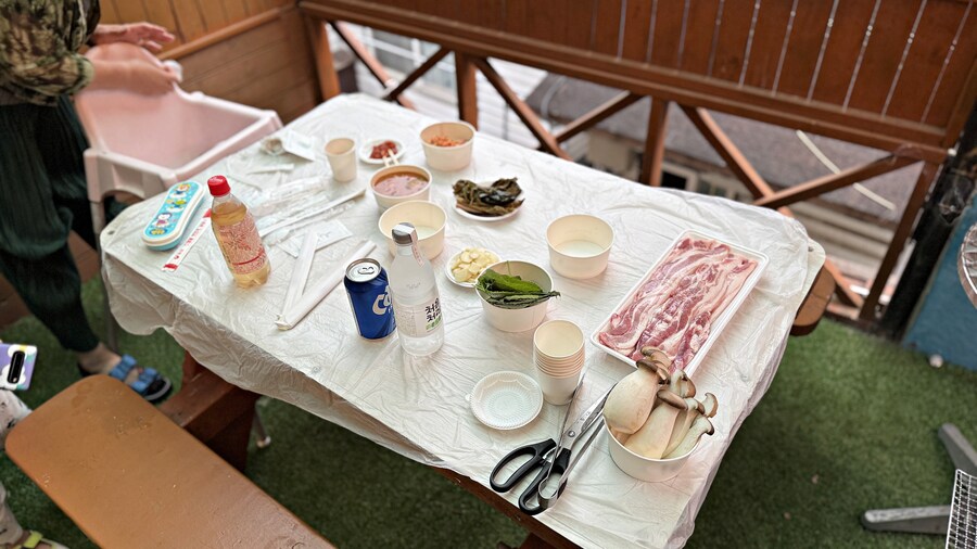 밖에서 밥 먹습니다 - 가평 펜션, 숯불삼겹살_3.jpg