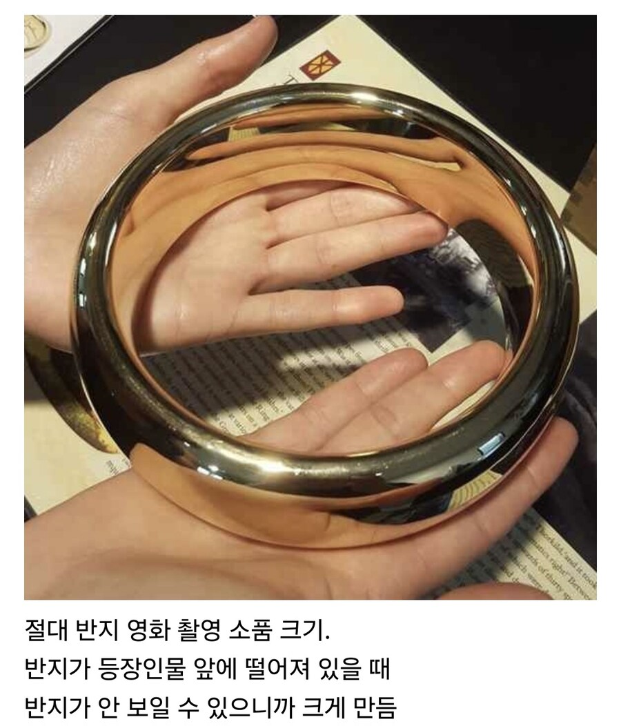 요즘도 종종 인터넷에 돌아다니는 레미제라블 왜곡 밈.jpg_4.jpg