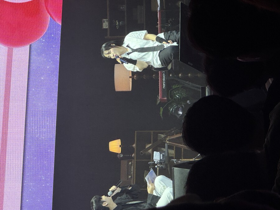 윤하시 팬미팅 2일차 갔따옴_2.jpg