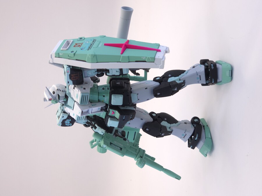 RG 퍼스트2.0 하츠네미쿠 버전_6.jpg